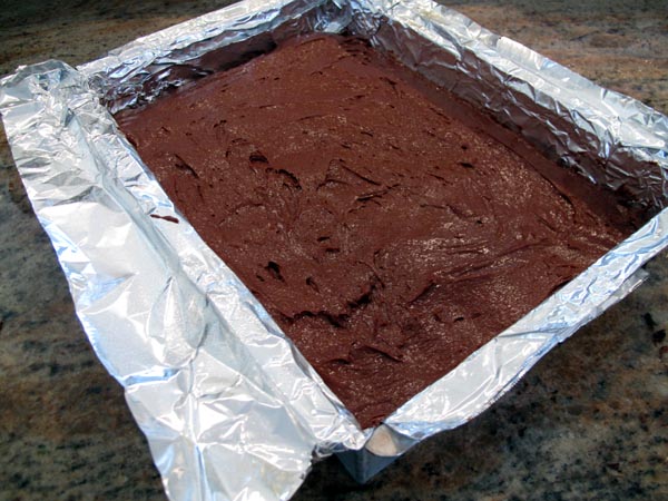 Brownie batter pan