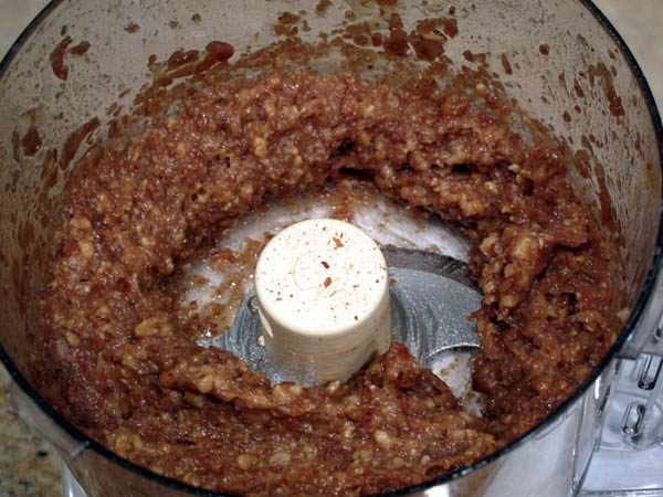 Date nut bar puree