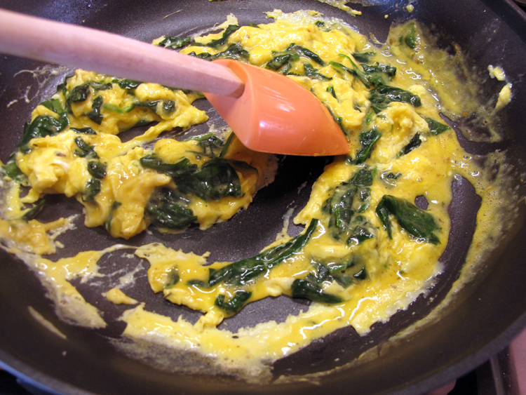 Scrambled eggs stir