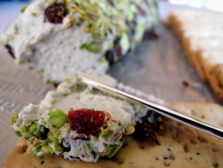 Holiday cheese log cracker 2