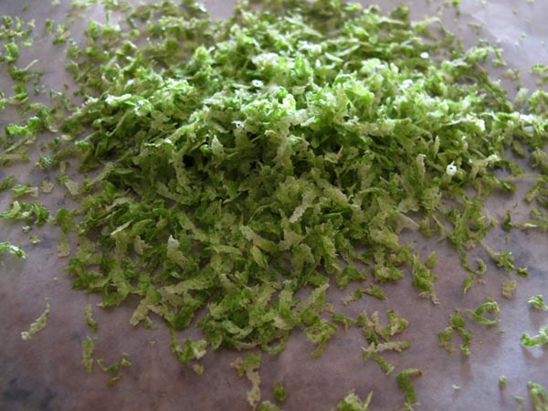 Creamy nobake cheescake zest