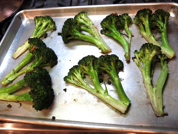 Roasted Broccoli pan
