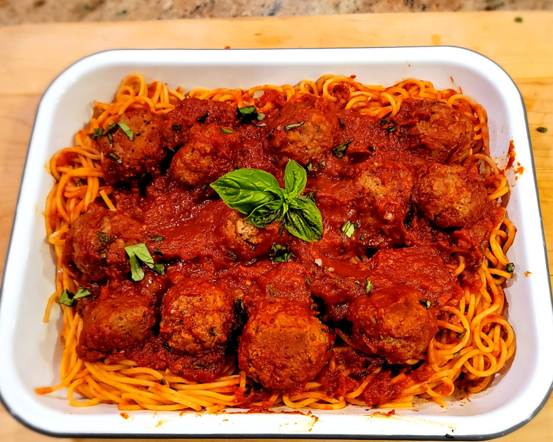 Drop Meatballs in Marinara Sauce Spaghetti