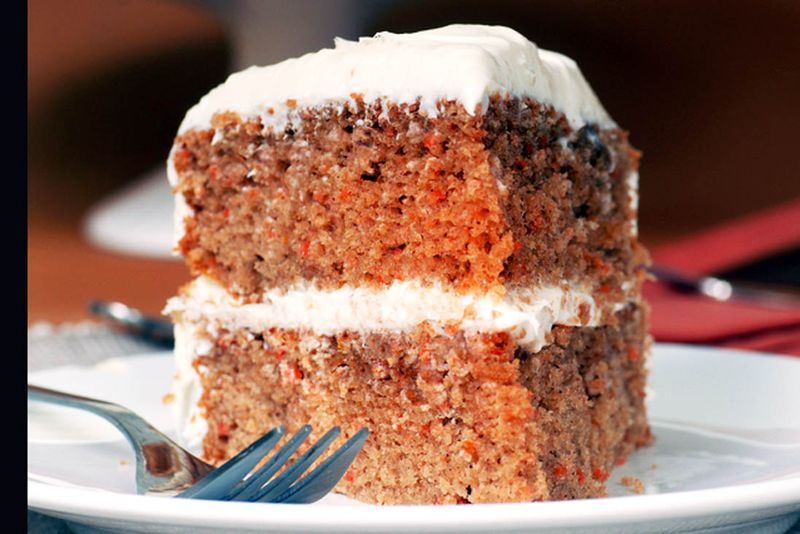 Carrot cake slice1