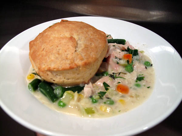 Quick biscuit pot pie