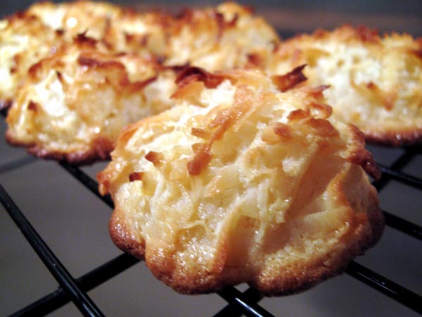 Coconut macaroons