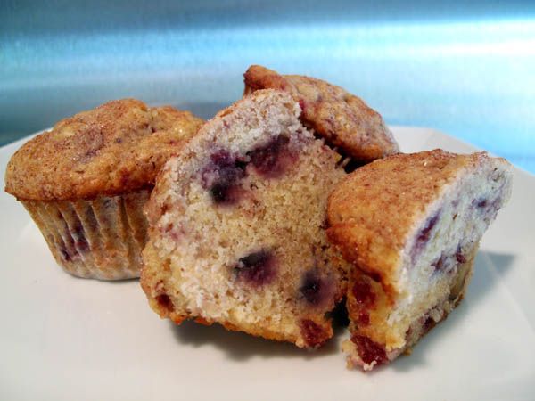 Easy Whole Cranberry Sauce Muffins2