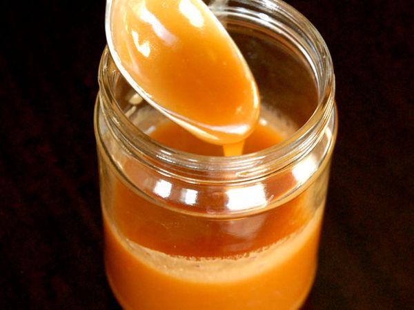 Caramel sauce