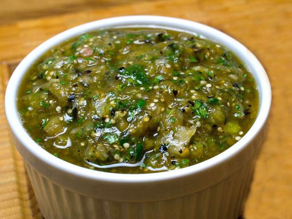 Tomatillo salsa verde1