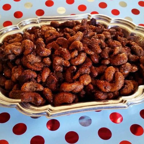 Chili lime christmas cashews