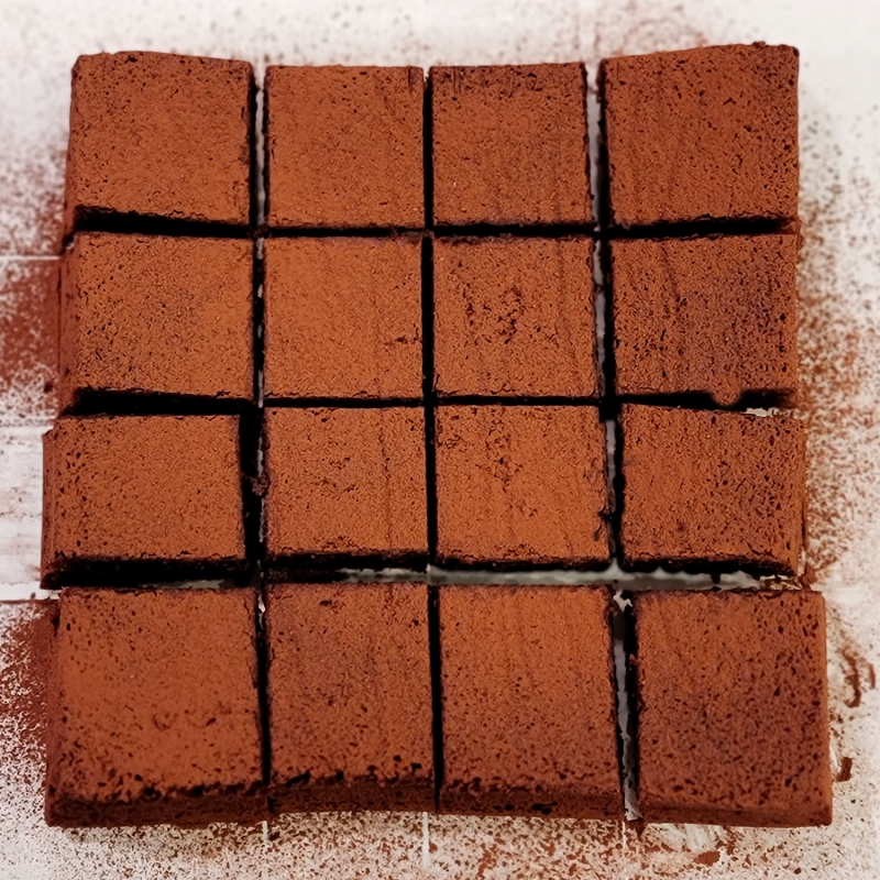 Italian Flourless Bittersweet Chocolate Cake - Torta Barozzi
